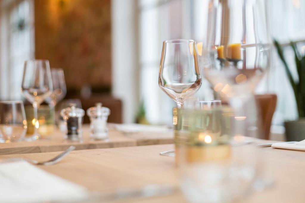 Hotel - Restaurant De 4 Jaargetijden Епен Екстериор снимка